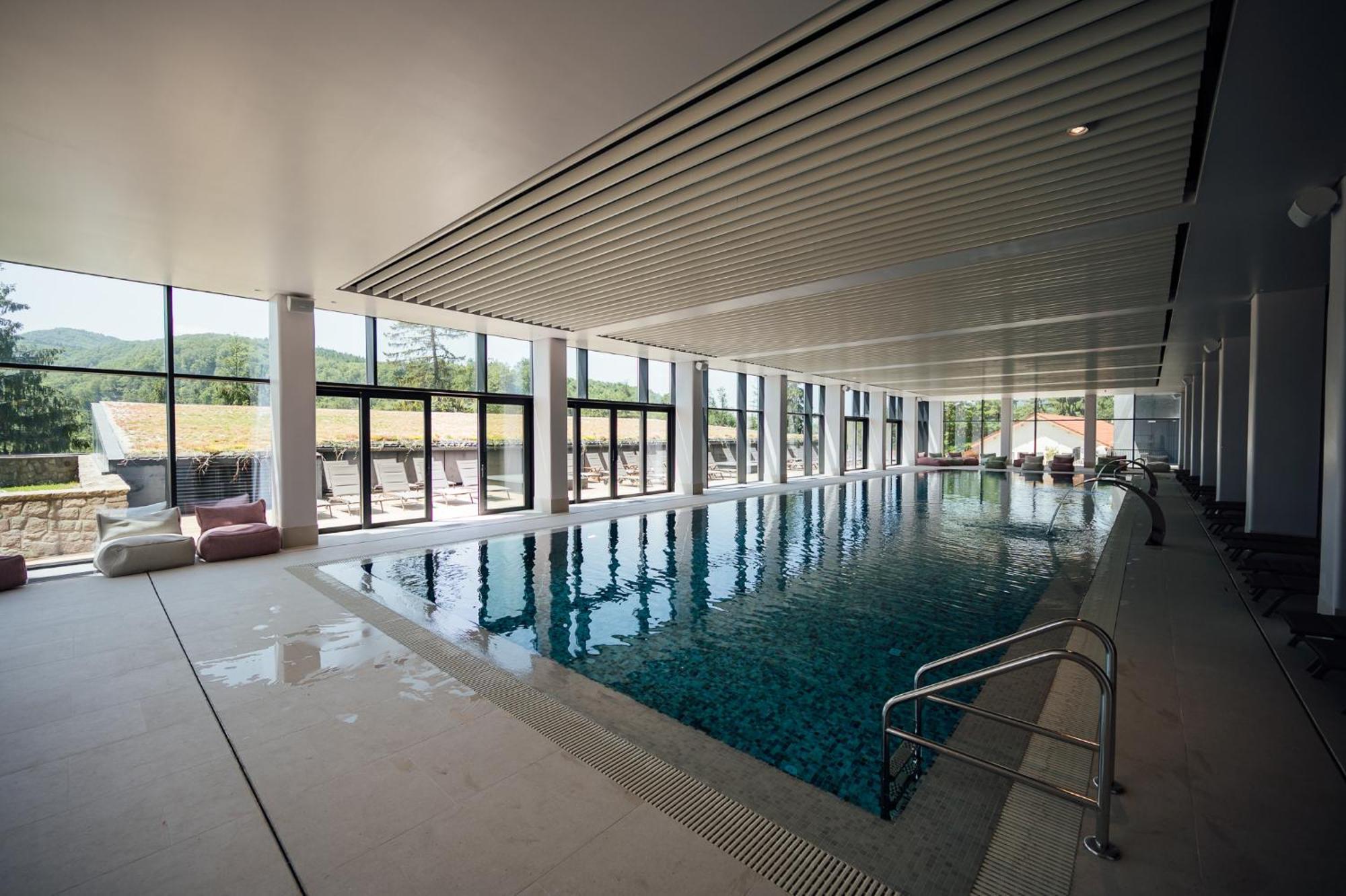 Balvanyos Resort - Peakture Hotel & Grand Hotel บาลวานยอส ภายนอก รูปภาพ